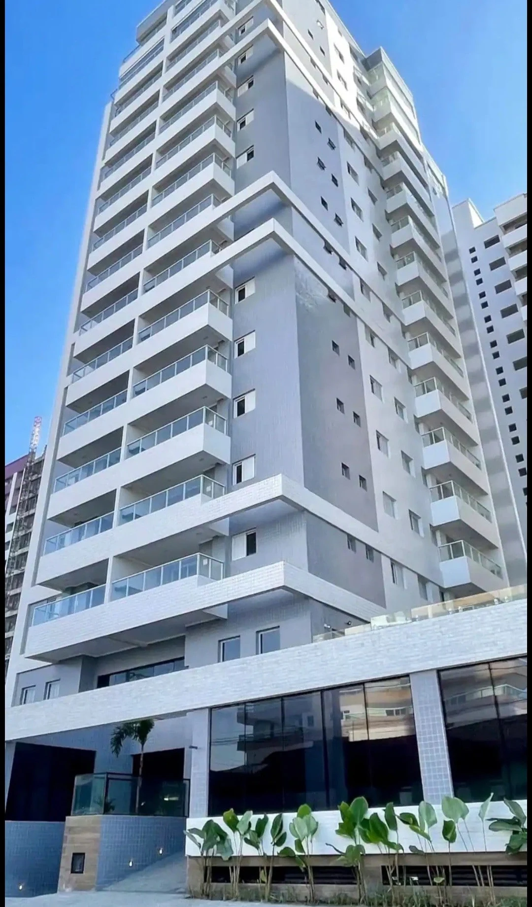 The building, beachfront apartment in Praia Grande