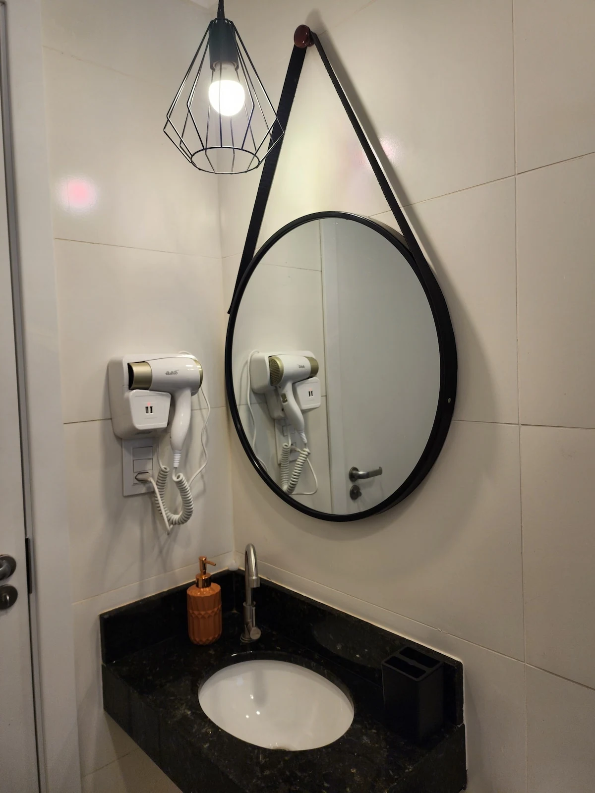 Hair dryer, beachfront apartment in Praia Grande